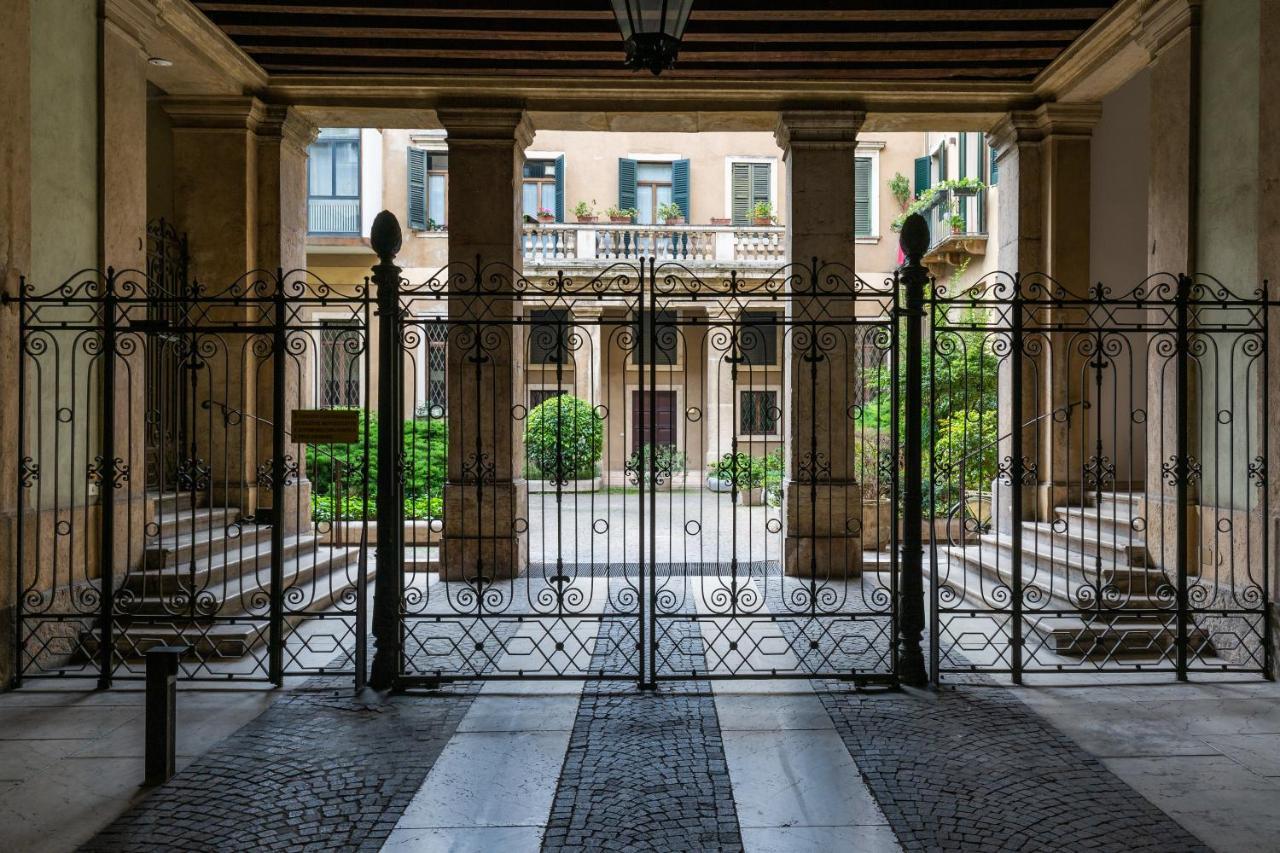 Antica Residenza Adua Verona Exterior foto